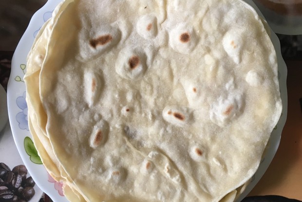 Бездрожжевой лаваш с зеленью