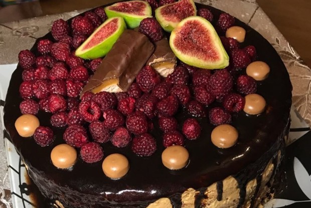 Бисквитный торт