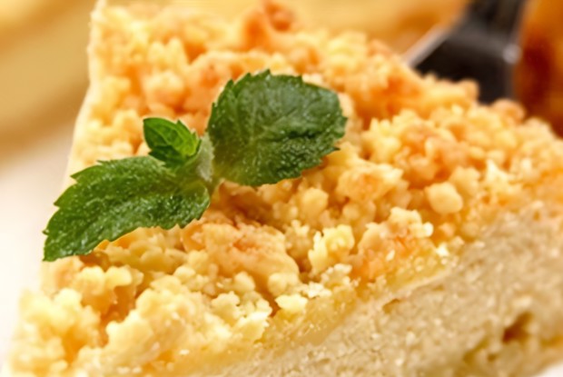 Быстрая творожная запеканка из сливочной крошки