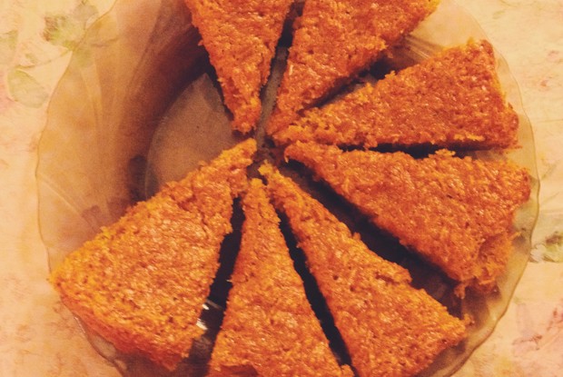 Быстрый морковный пирог со специями