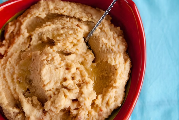 Быстрый паштет из фасоли с грецкими орехами