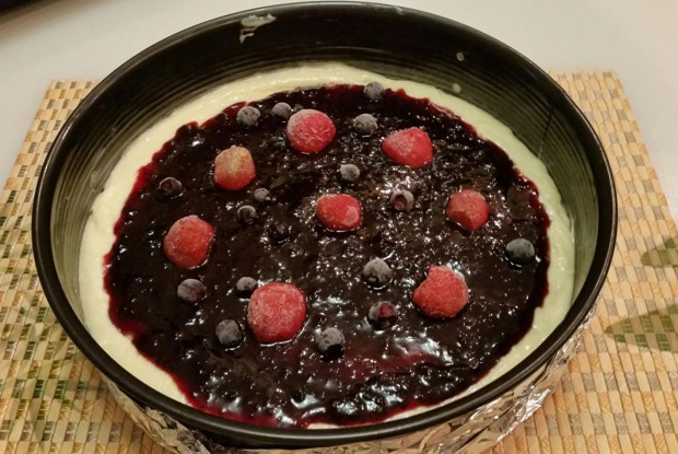 Быстрый пирог с ягодами