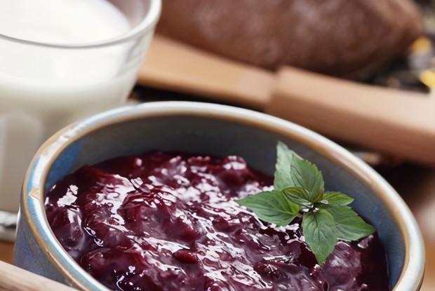 Быстрый сливовый джем с цедрой лайма