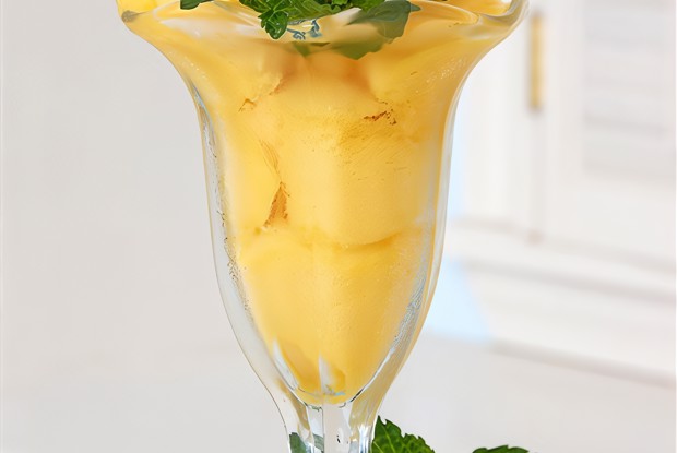 Быстрое мороженое из манго