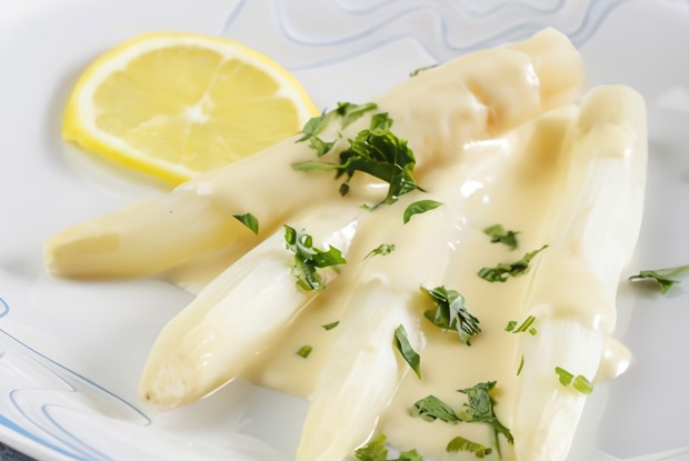 Бланшировання спаржа