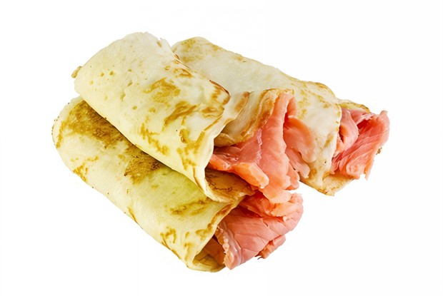 Блинчики с лососем