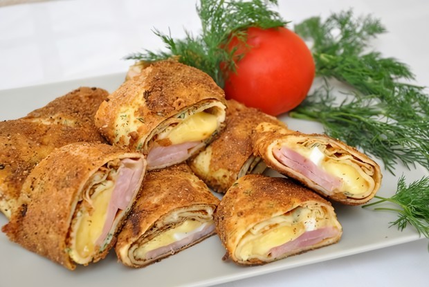 Блинчики с начинкой в панировке