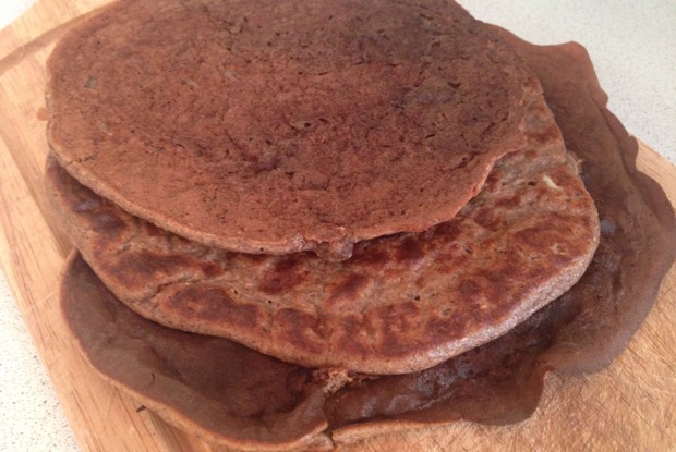 Блины из льняной муки с корицей