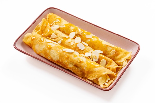 Блины с яблоком и карамелью