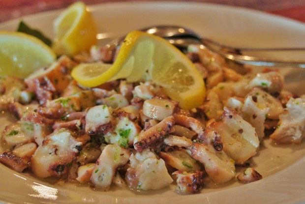 Бокельский салат из осьминога