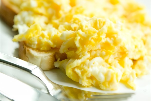 Болтунья с тертым сыром