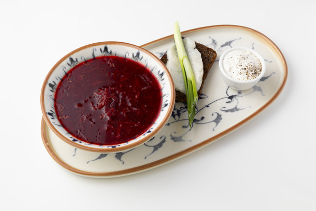 Борщ с копченой сметаной и смальцем