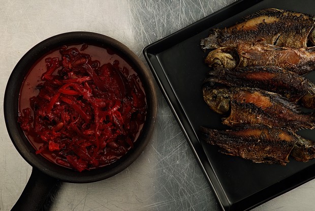 Борщ с карасями