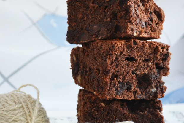 Брауни из чёрной фасоли с кайенским перцем