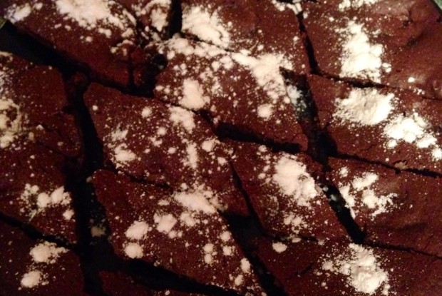 Брауни с бананом и темным шоколадом