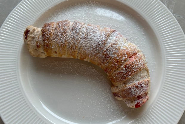 Булочки с клубникой