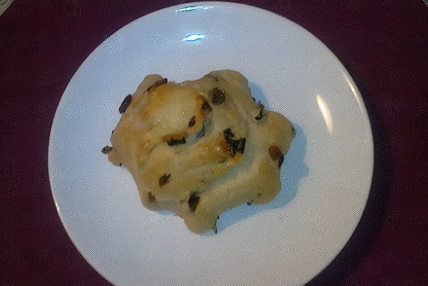 Булочки сдобные с изюмом из картофельного дрожжевого теста