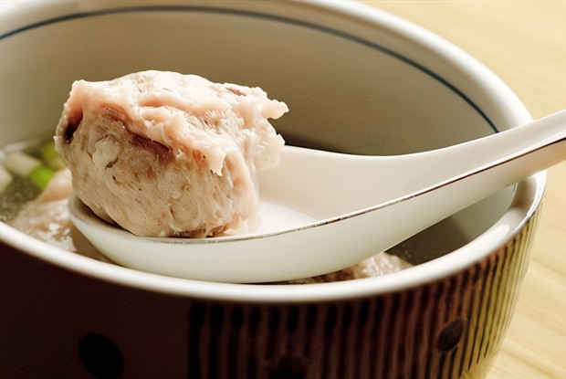 Бульон с фрикадельками