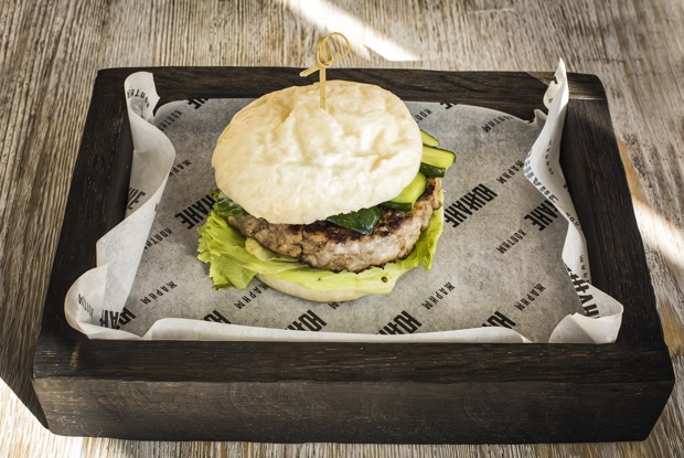 Бургер из нутрии