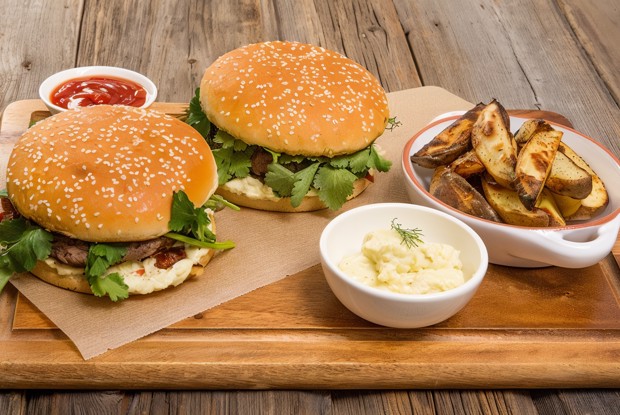 Бургер «Три сыра»