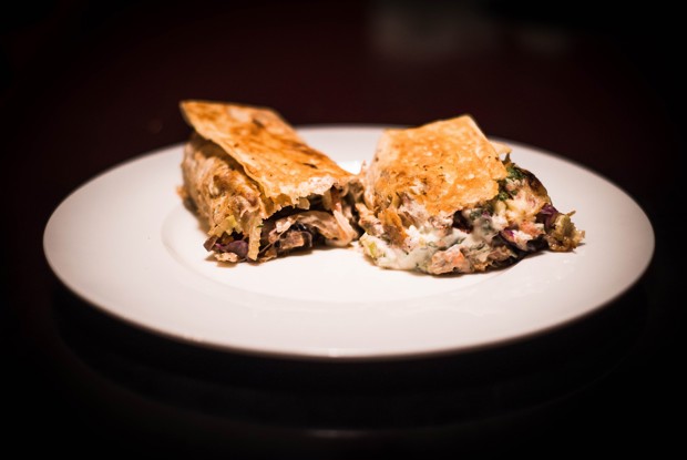 Буррито с куриным шашлыком