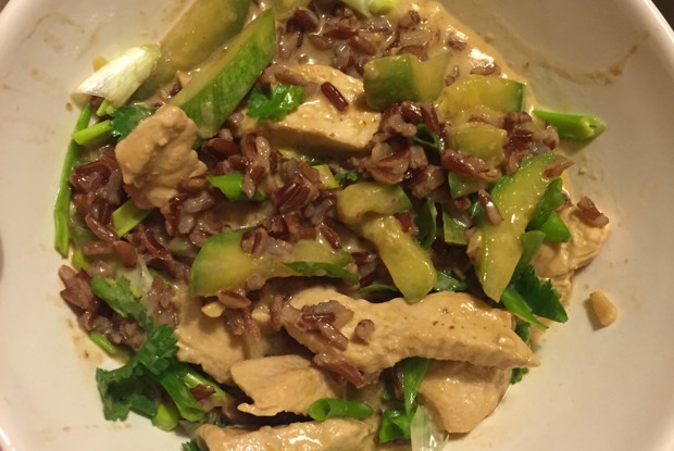 Бурый рис с индейкой и кокосовым молоком