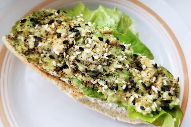 Бутерброд с авокадо