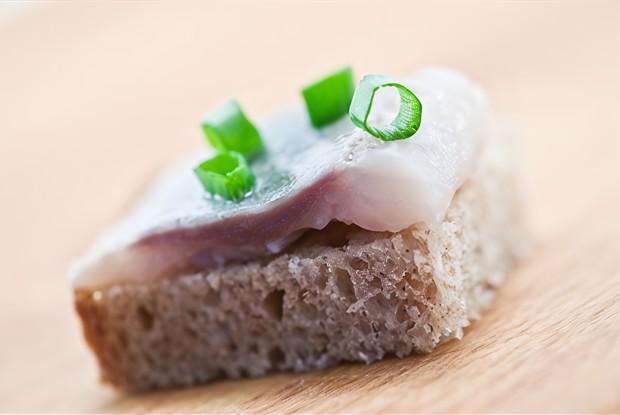 Бутерброды с сельдью по-скандинавски