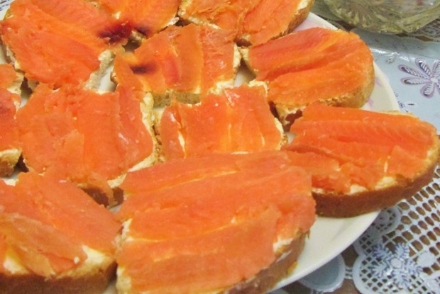 Бутерброды с семгой