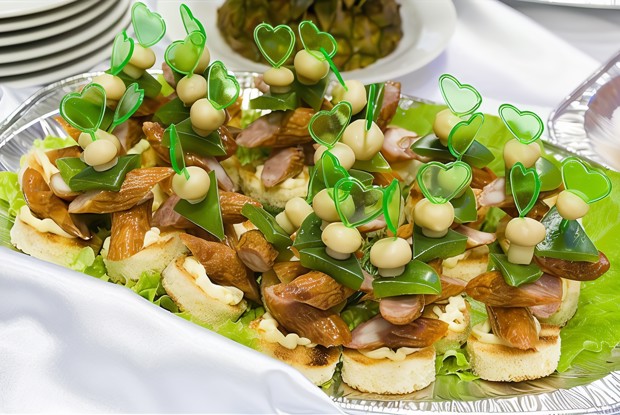 Бутерброды закусочные с грибами