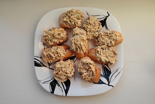 Бутерброды с печенью трески