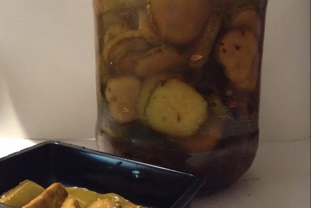 Быстрые маринованные огурцы (пикули) с винным уксусом и ламинарией