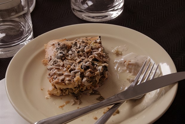 Быстрый куриный пирог со стручковой фасолью и рисовым тестом