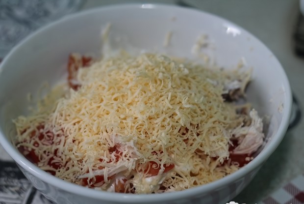 Быстрый салат с курицей