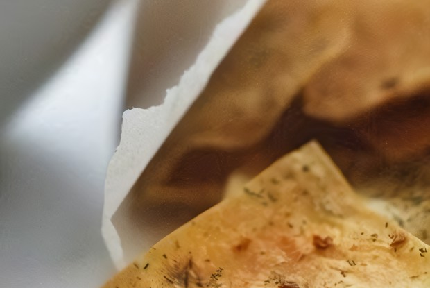 Чесночные чипсы из лаваша