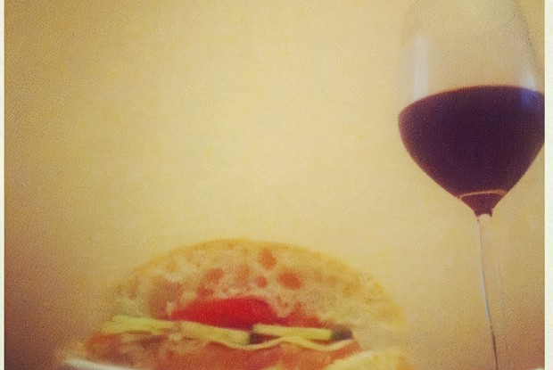 Чиабатта с семгой и овощами