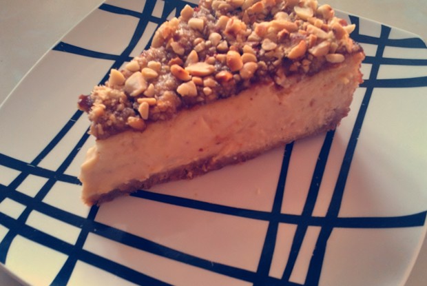 Чизкейк с арахисовой пастой