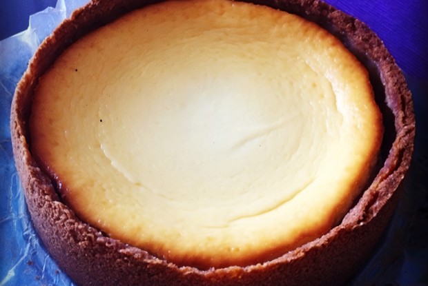 Чизкейк с ореховым основанием