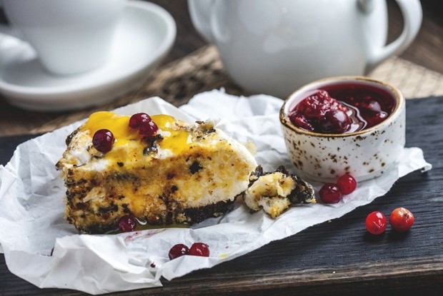 Цитрусовый чизкейк с ягодами