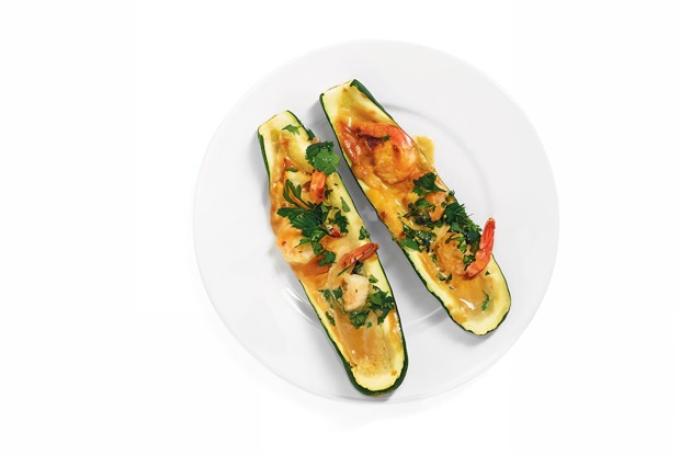 Цукини с пастой мисо и креветками