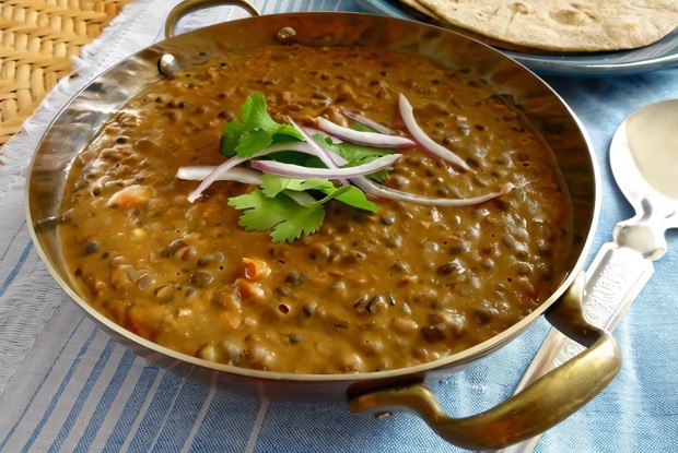 Дал из зеленой чечевицы