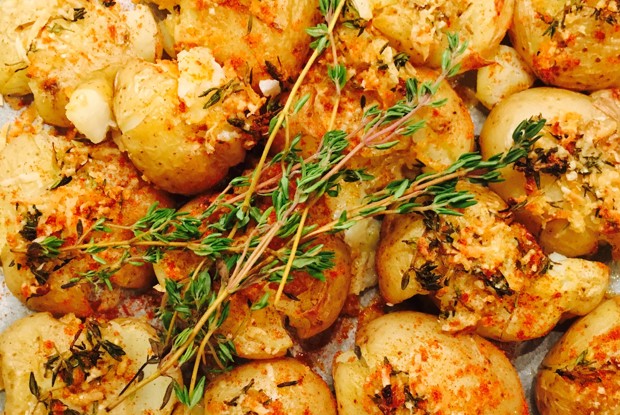 Давленый картофель с копченной паприкой