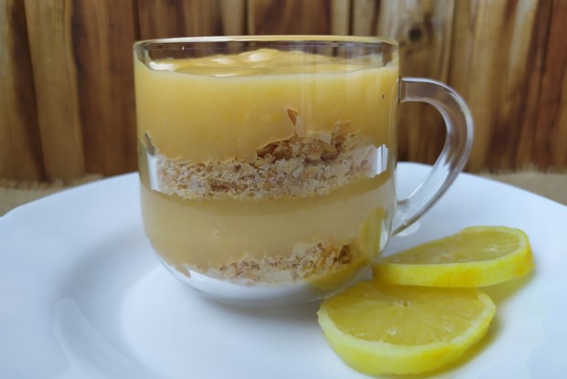 Десерт «Наполеон» с лимонным кремом