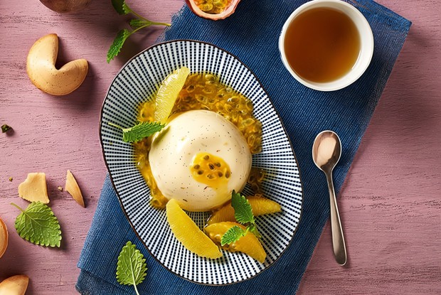 Десерт с жасминовым чаем