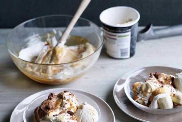 Десерт сандей-баноффи