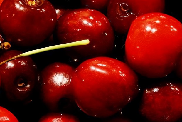 Диетическая творожная запеканка с вишней