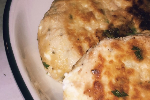 Диетические котлеты из курицы и творога