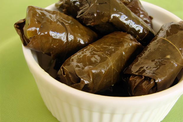 Долма (голубцы с виноградными листьями)