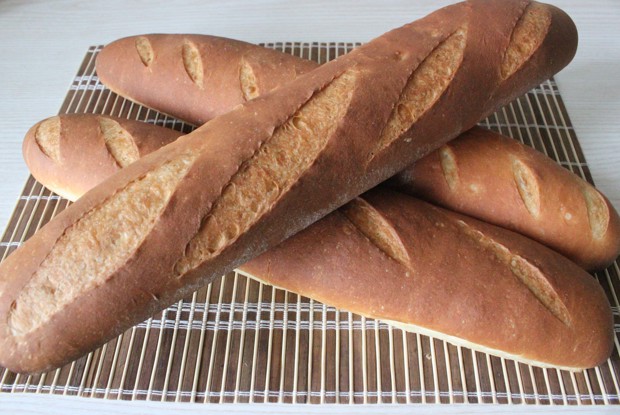 Домашние багеты на кефире