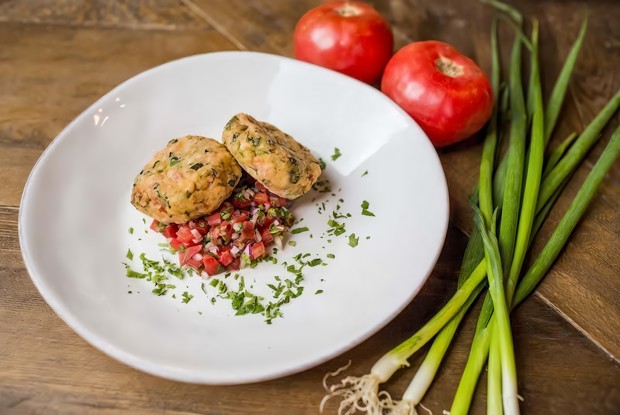 Доматокефтедес (котлеты из томата)